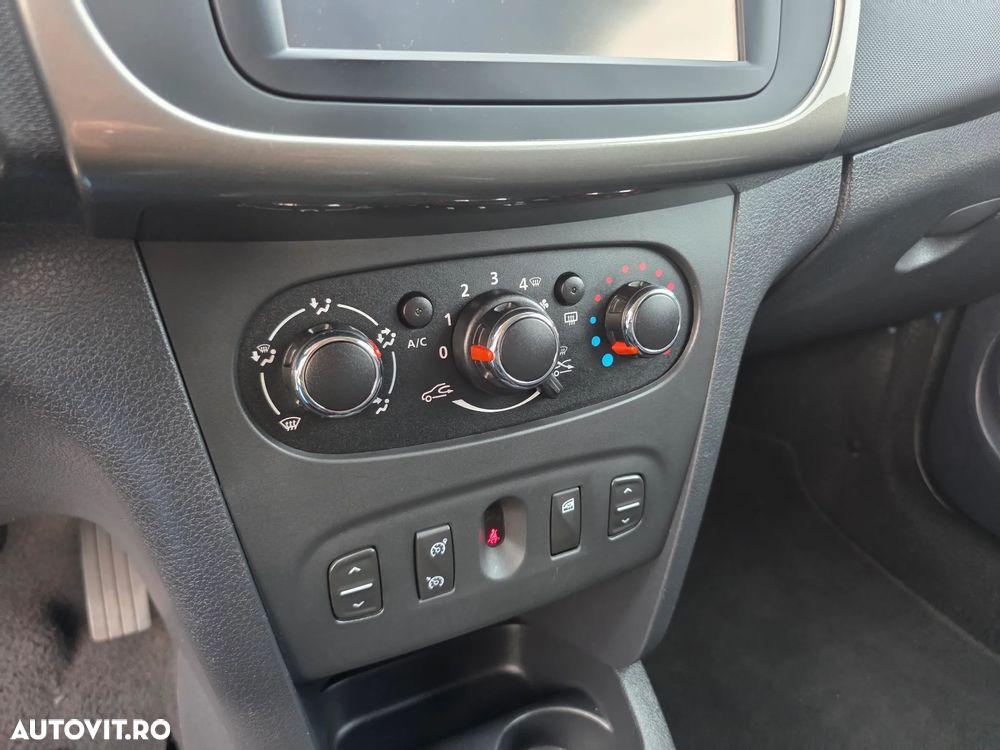 Dacia Sandero Stepway TCe 90 Prestige - 17