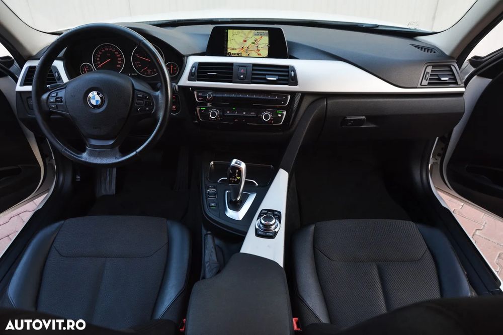 BMW Seria 3 320d Touring xDrive Aut. Edition Luxury Line Purity - 6