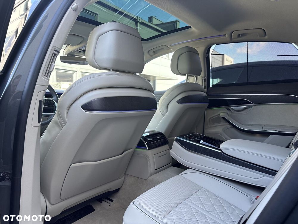 Audi A8 - 33