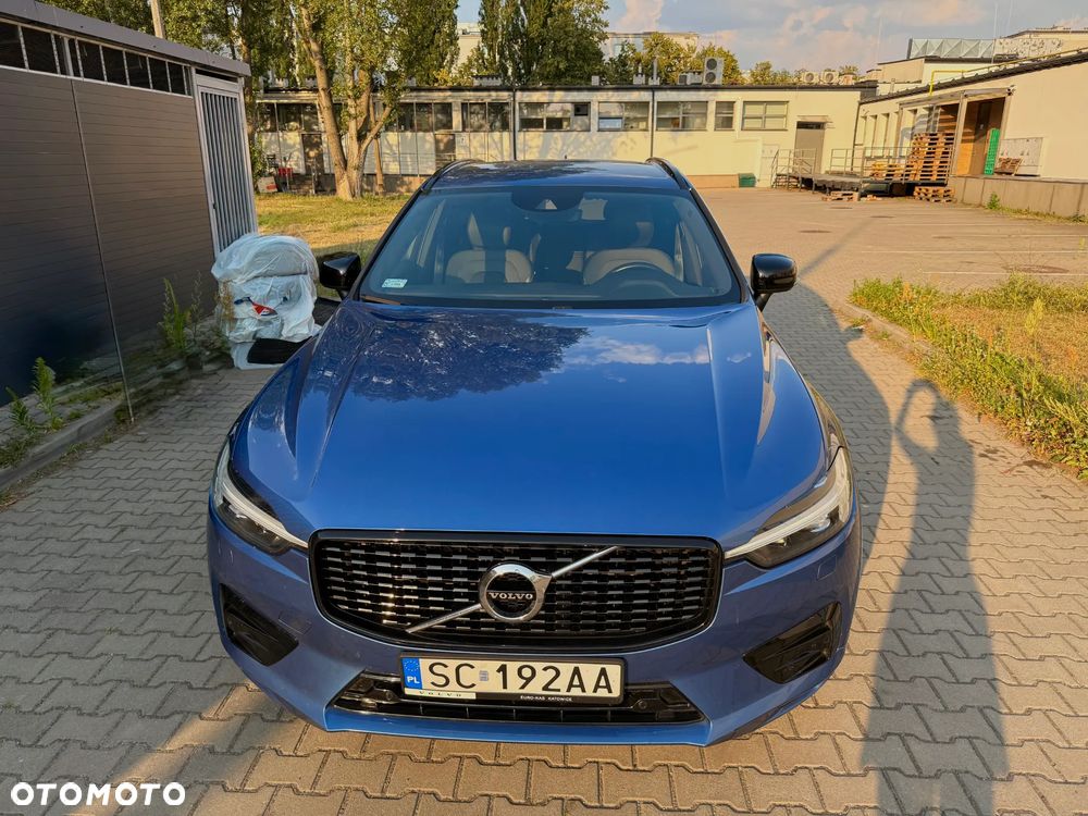 Volvo XC 60 B5 D AWD R-Design - 16