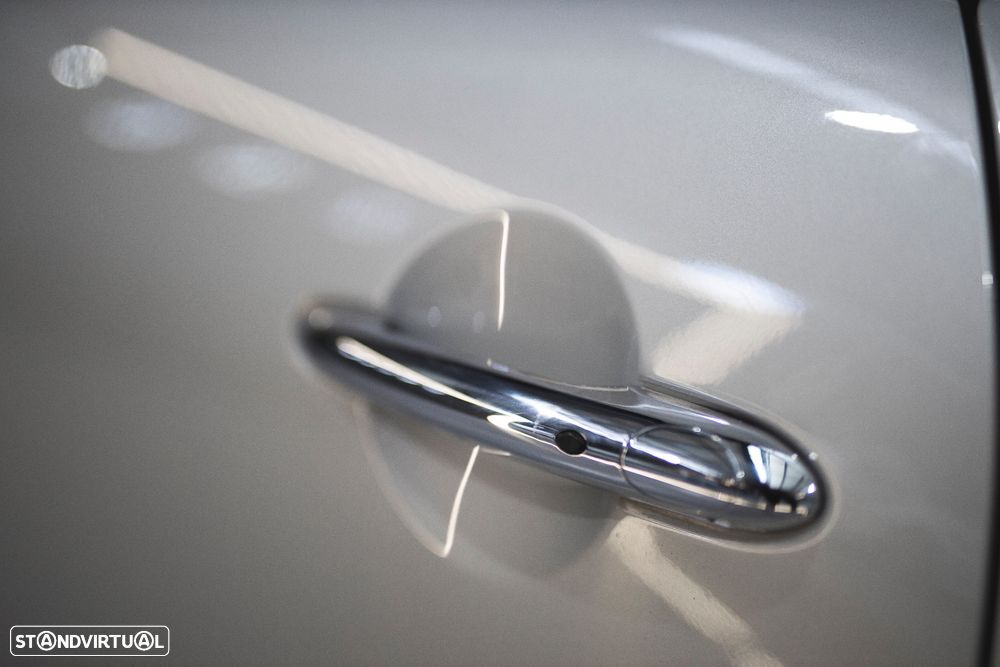 MINI 3 Portas Cooper SE - 14