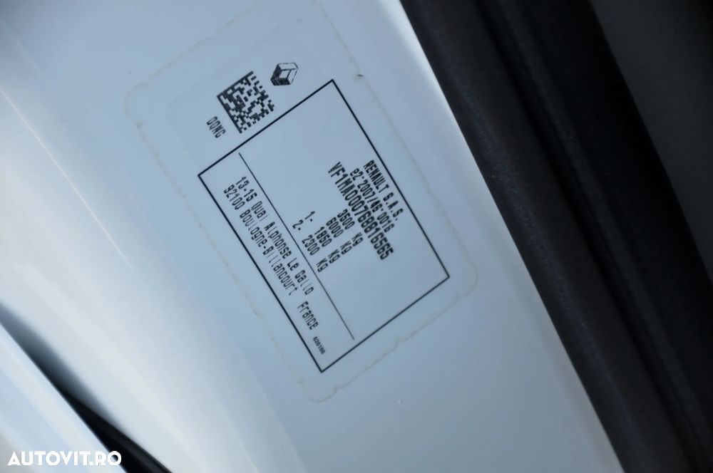 Renault Master L4H3 Van - 23