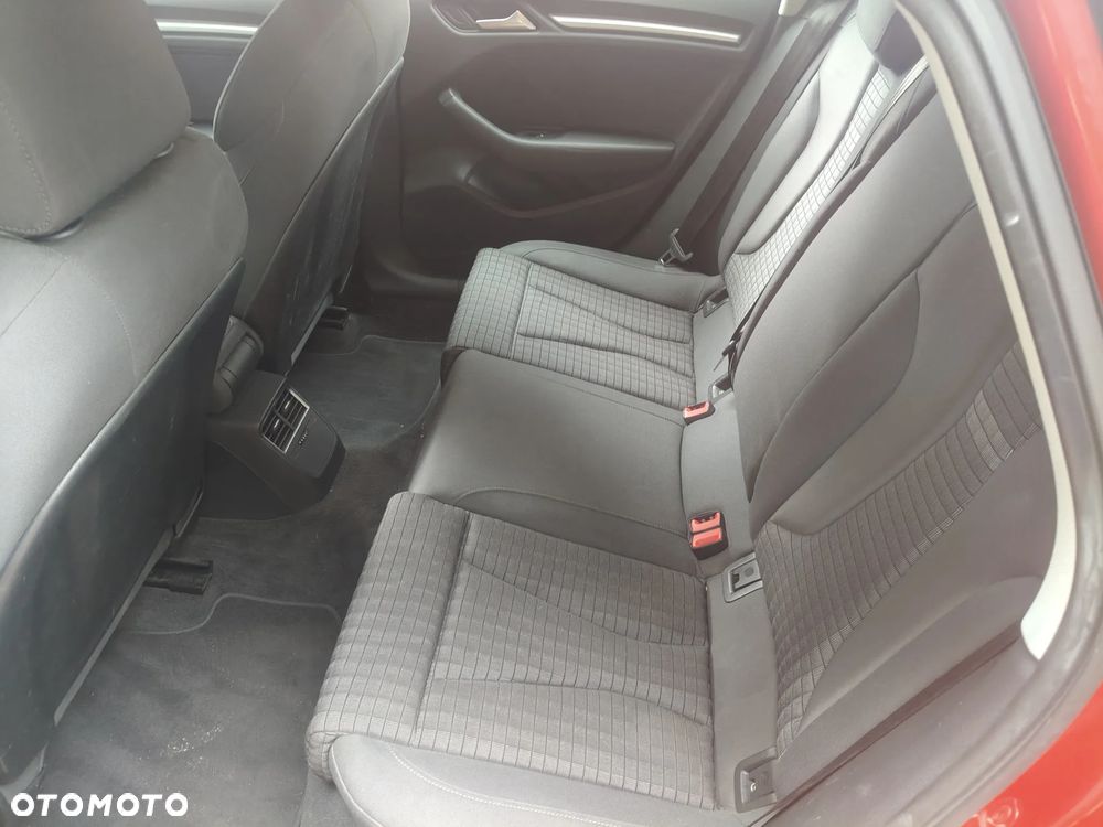 Audi A3 Sportback 1.4 TFSI cylinder on demand Attraction - 10