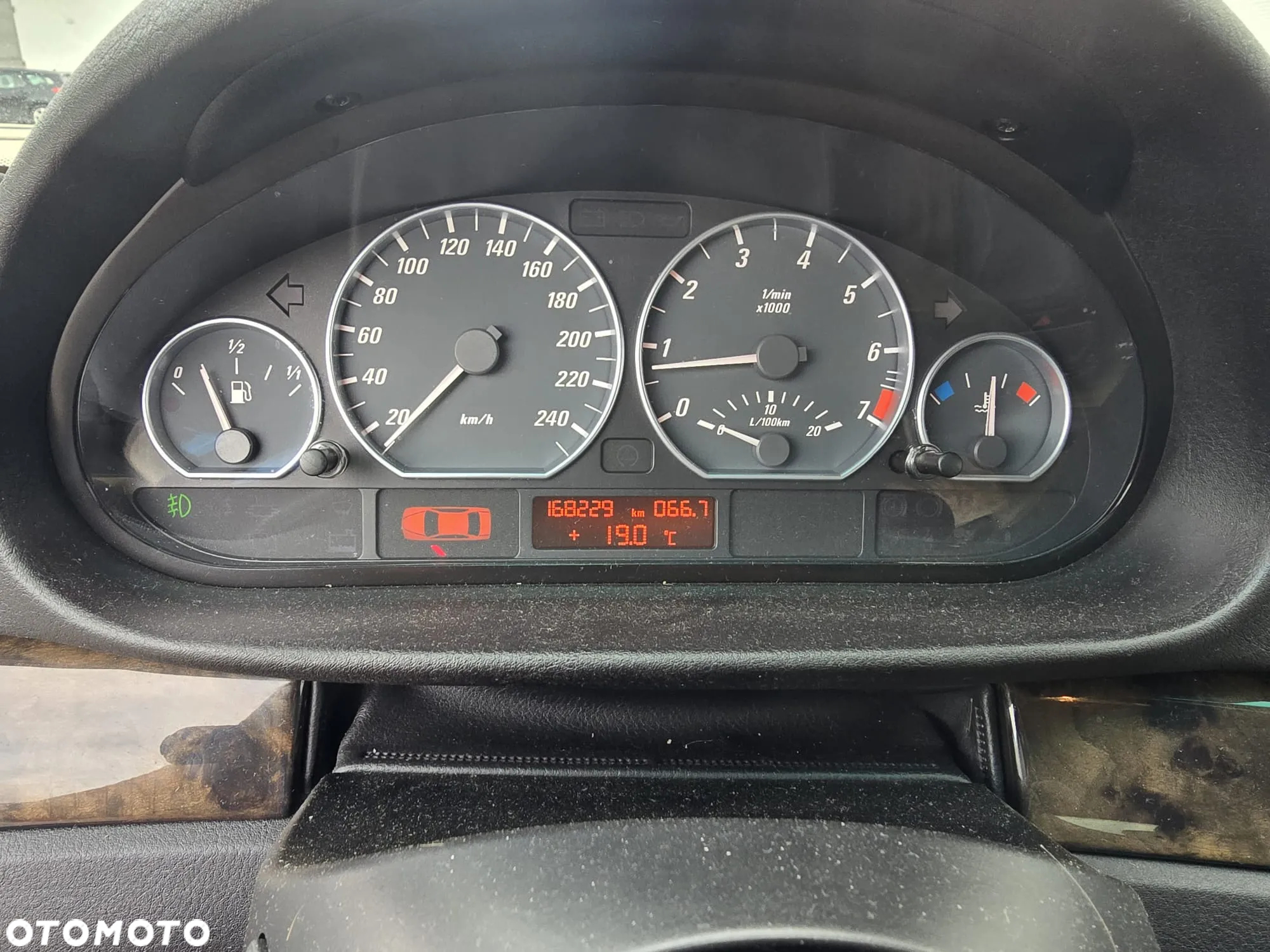 BMW Seria 3 320 Ci - 11