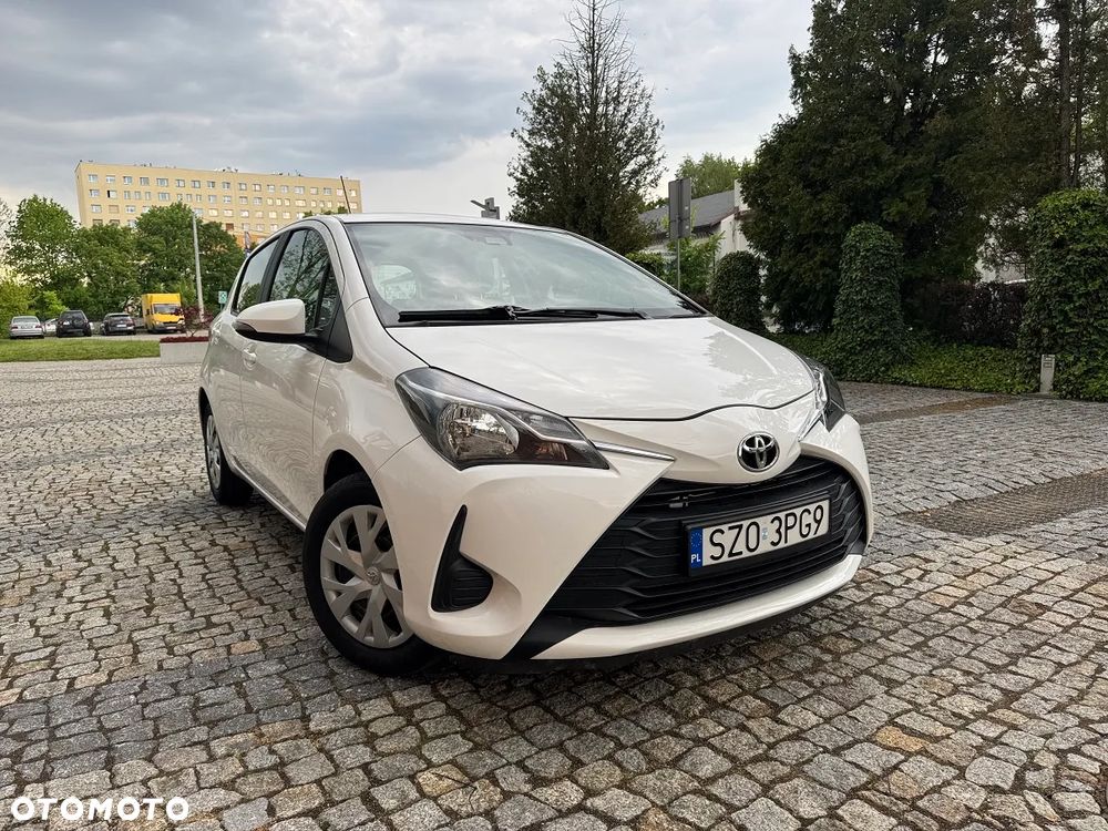Toyota Yaris - 17