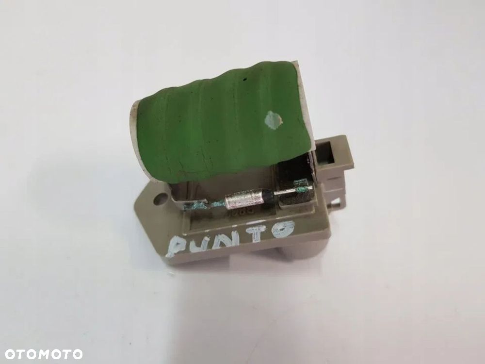 STEROWNIK WENTYLATORA CHŁODNICY FIAT PUNTO EVO 0.9 - 1