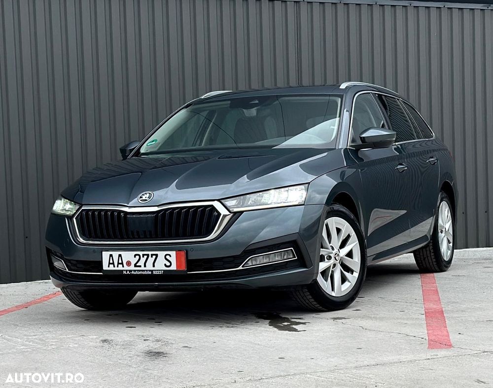 Skoda Octavia 2.0 TDI DSG Ambition - 1
