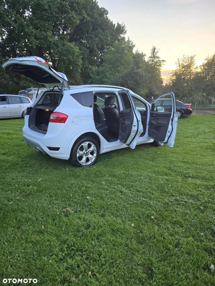 Ford Kuga - 11