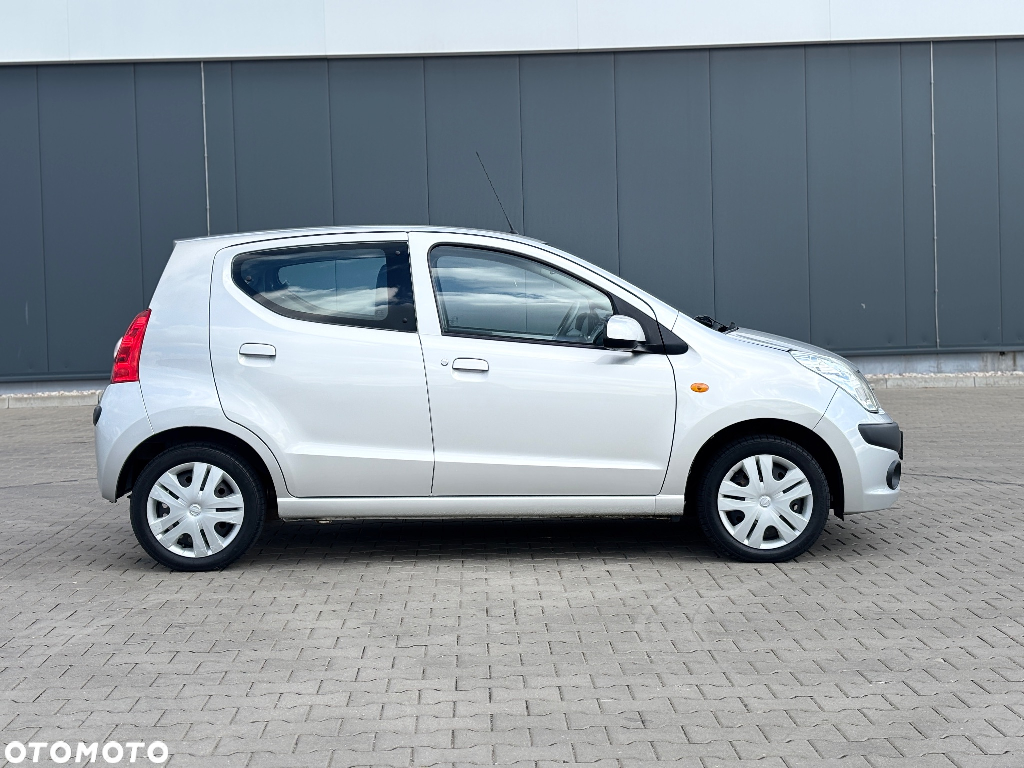 Nissan Pixo 1.0 acenta - 10