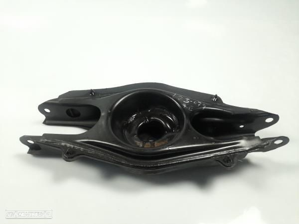 Braço Suspensao Tras Dto Mercedes-Benz C-Class (W204) - 1