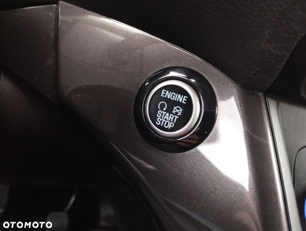 Ford C-MAX 2.0 TDCi Start-Stop-System Titanium - 25