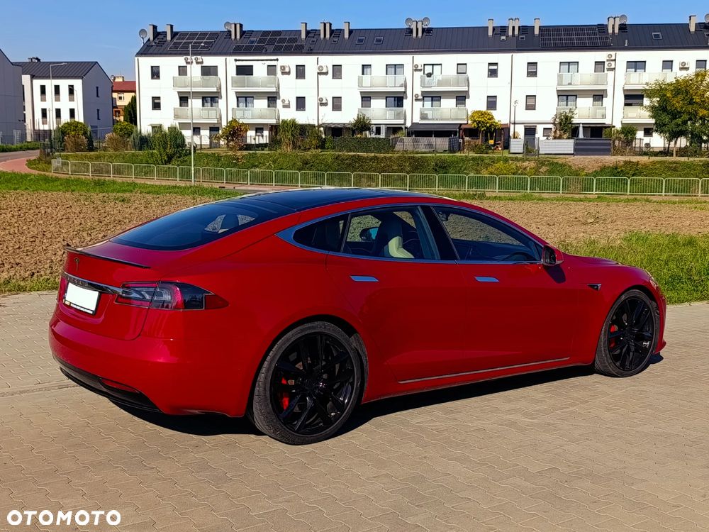 Tesla Model S Long Range Plus - 16