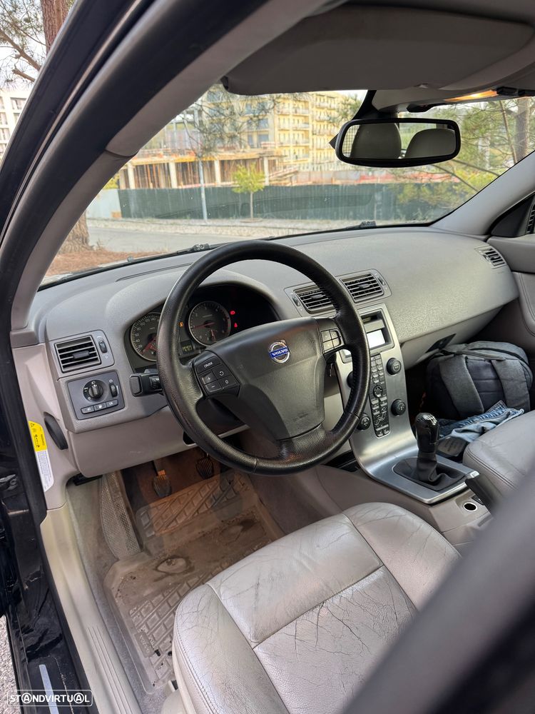 Volvo V50 2.0 D Nível 3 17 - 6