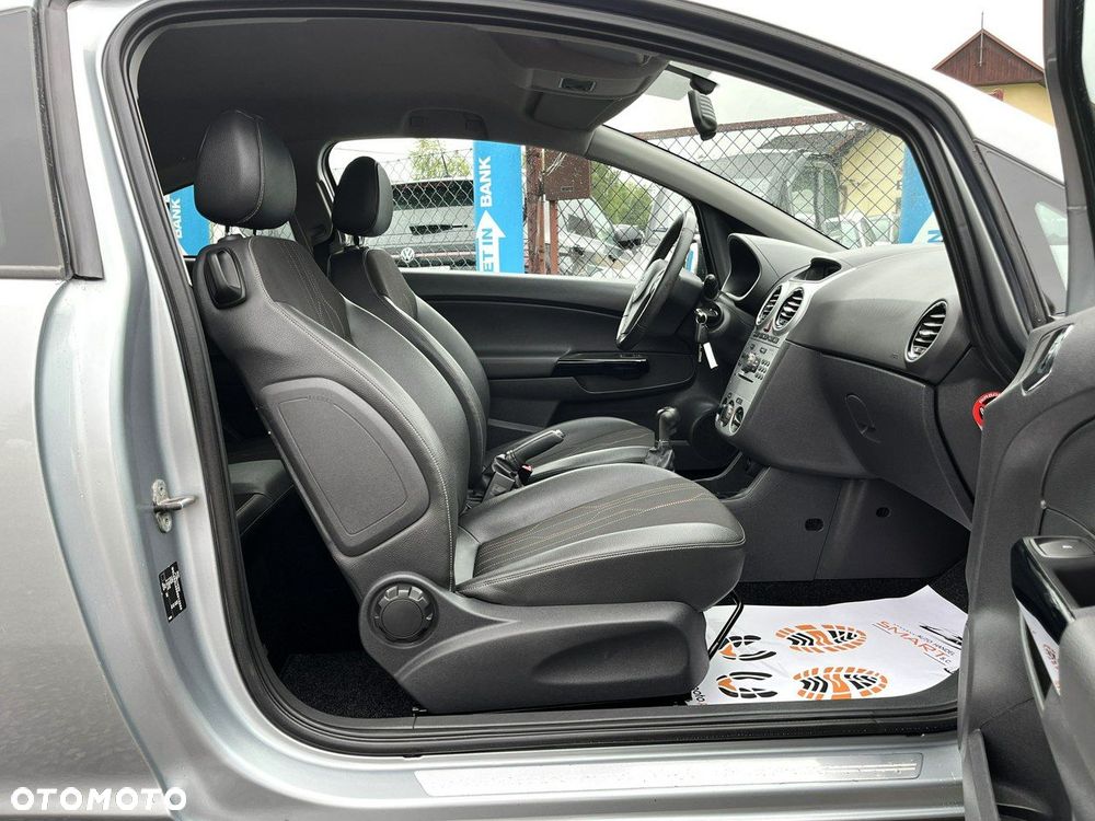 Opel Corsa 1.2 16V Edition 150 - 29