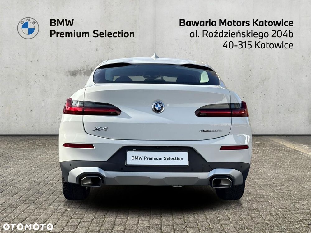 BMW X4 - 11