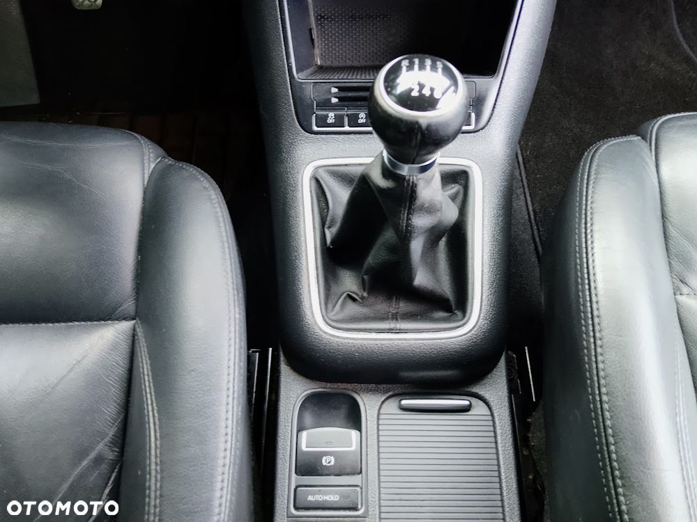 Volkswagen Tiguan 2.0 TDI DPF BlueMotion Technology Exclusive - 15