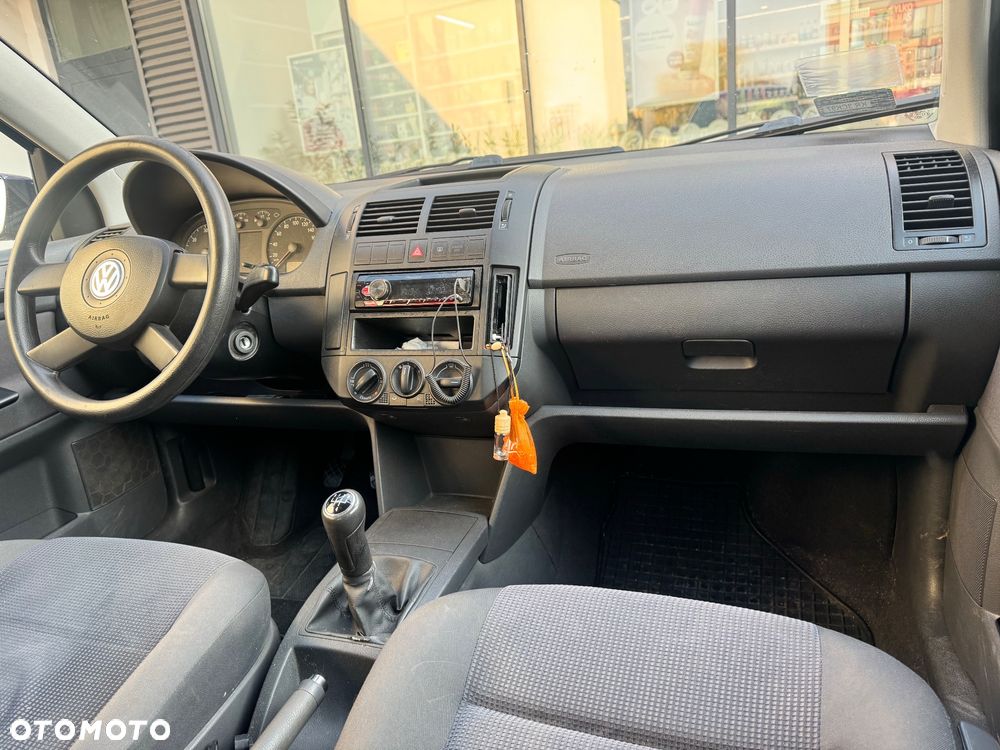 Volkswagen Polo 1.2 Trendline - 17