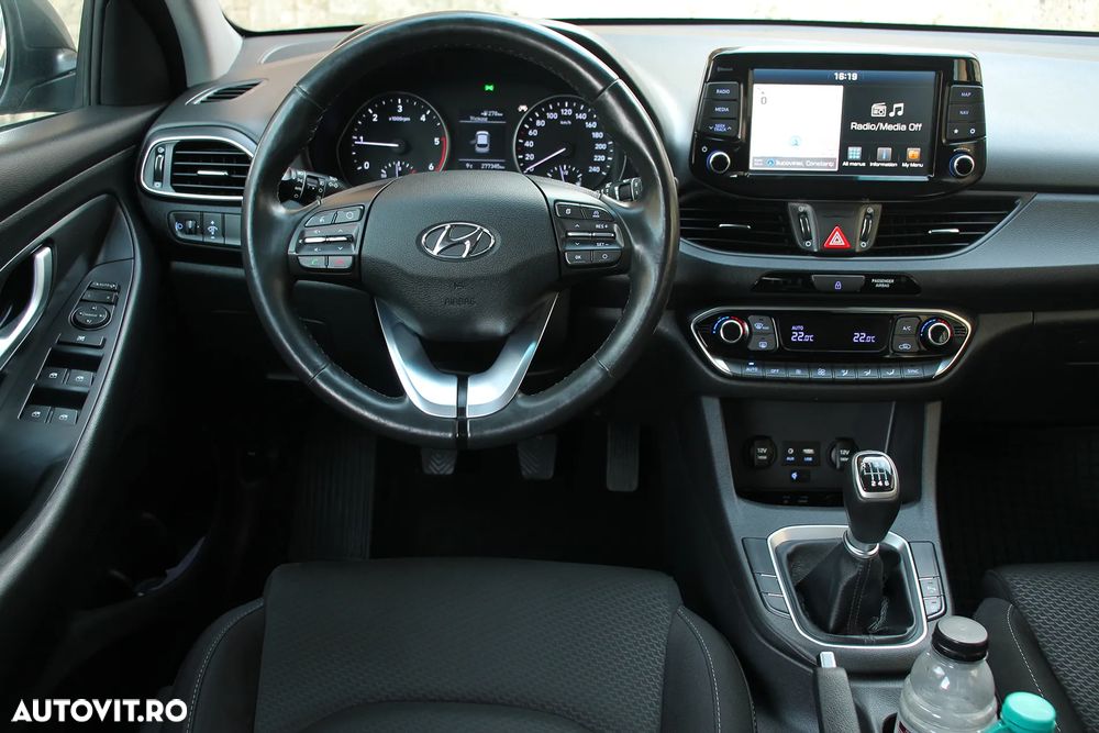 Hyundai i30 1.6 CRDI Prime - 3