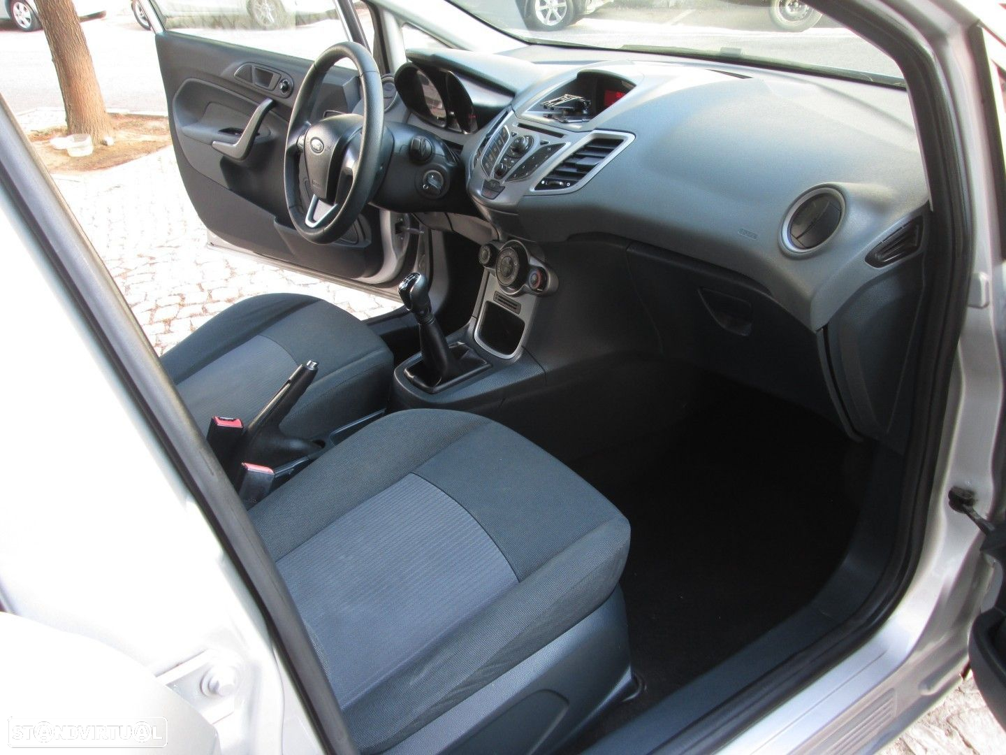 Ford Fiesta 1.4 TDCi Trend - 15