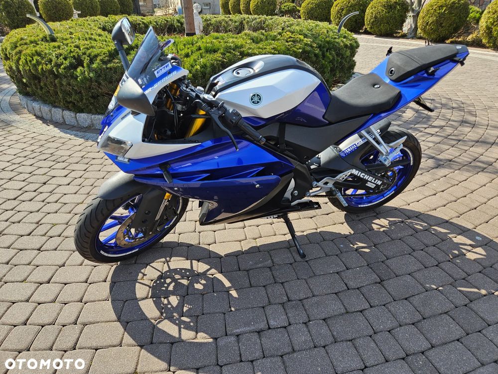 Yamaha YZF - 2