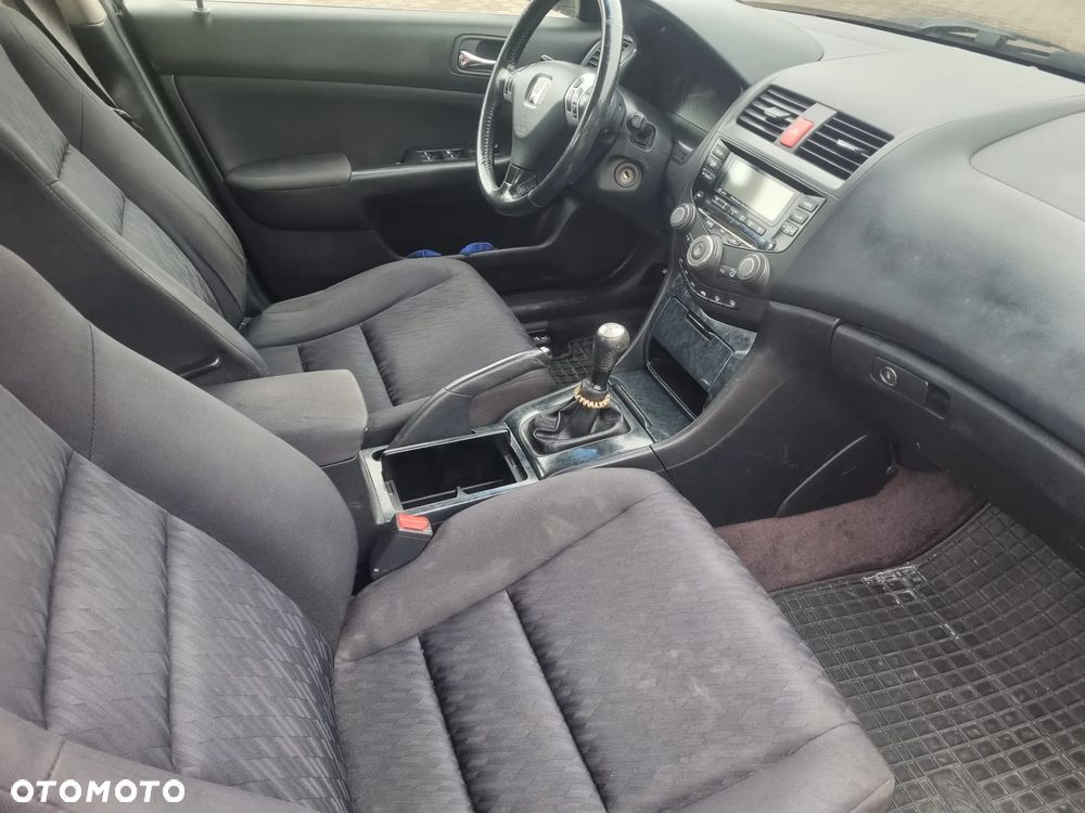 Honda Accord 2.0 Comfort - 5