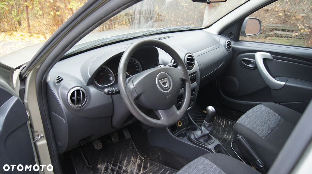 Dacia Duster 1.6 Ambiance - 12