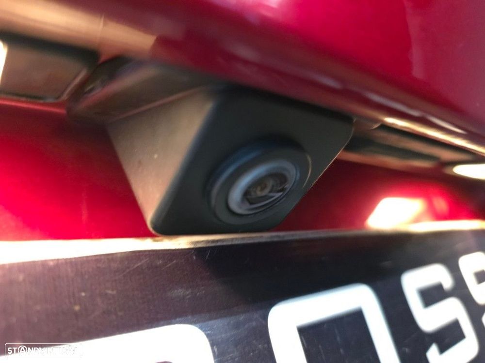 Peugeot 3008 1.5 BlueHDi GT Line EAT8 - 17