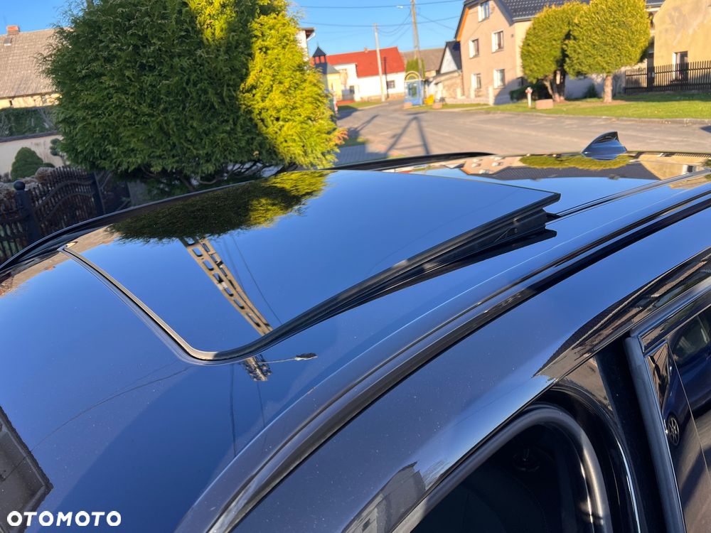 BMW X1 xDrive20d Sport Line - 32