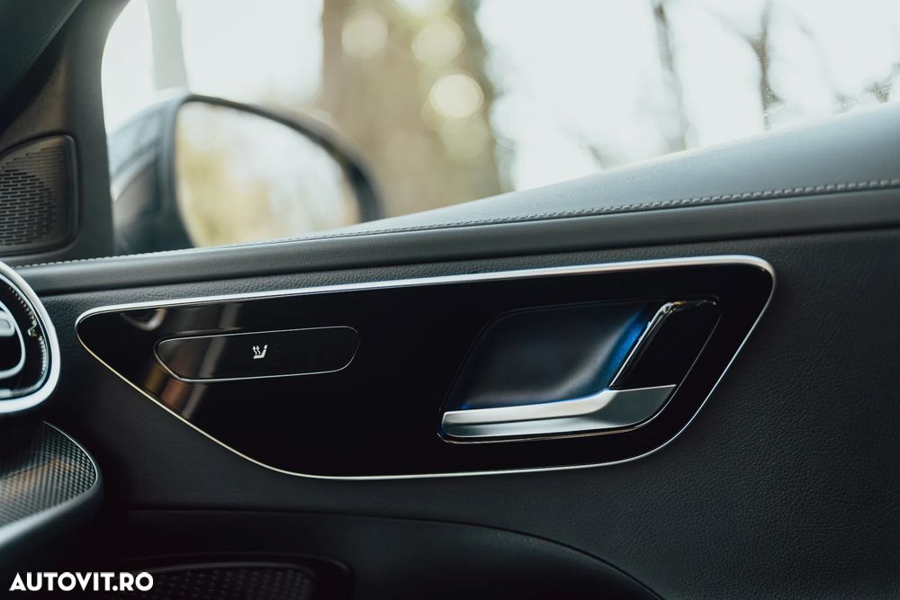 Mercedes-Benz C - 13