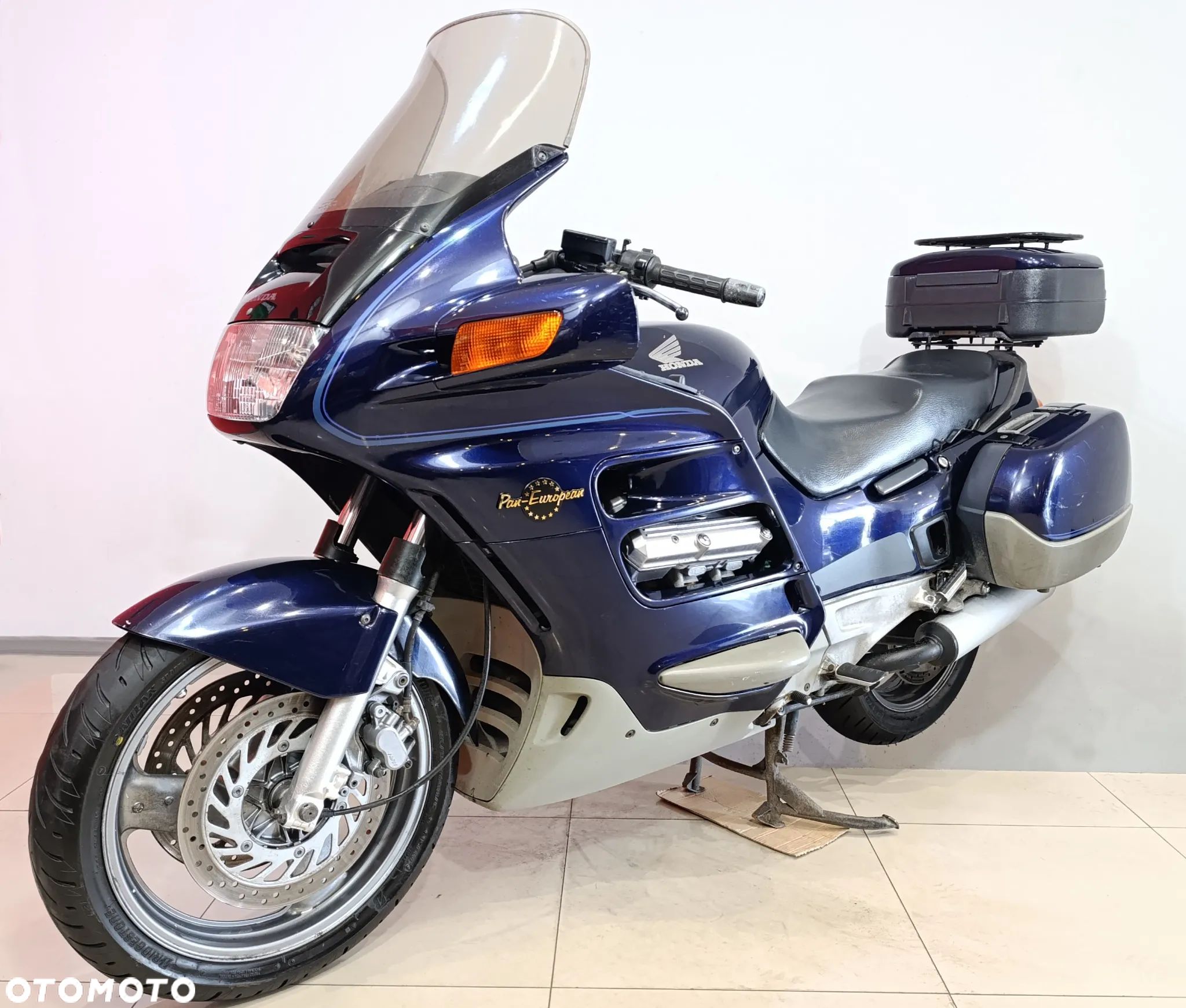 Honda ST - 1