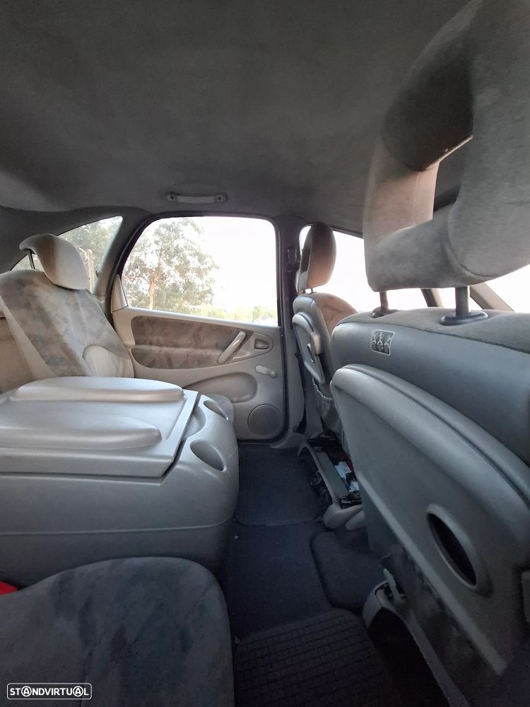 Citroën Xsara Picasso 2.0 HDi SX - 10