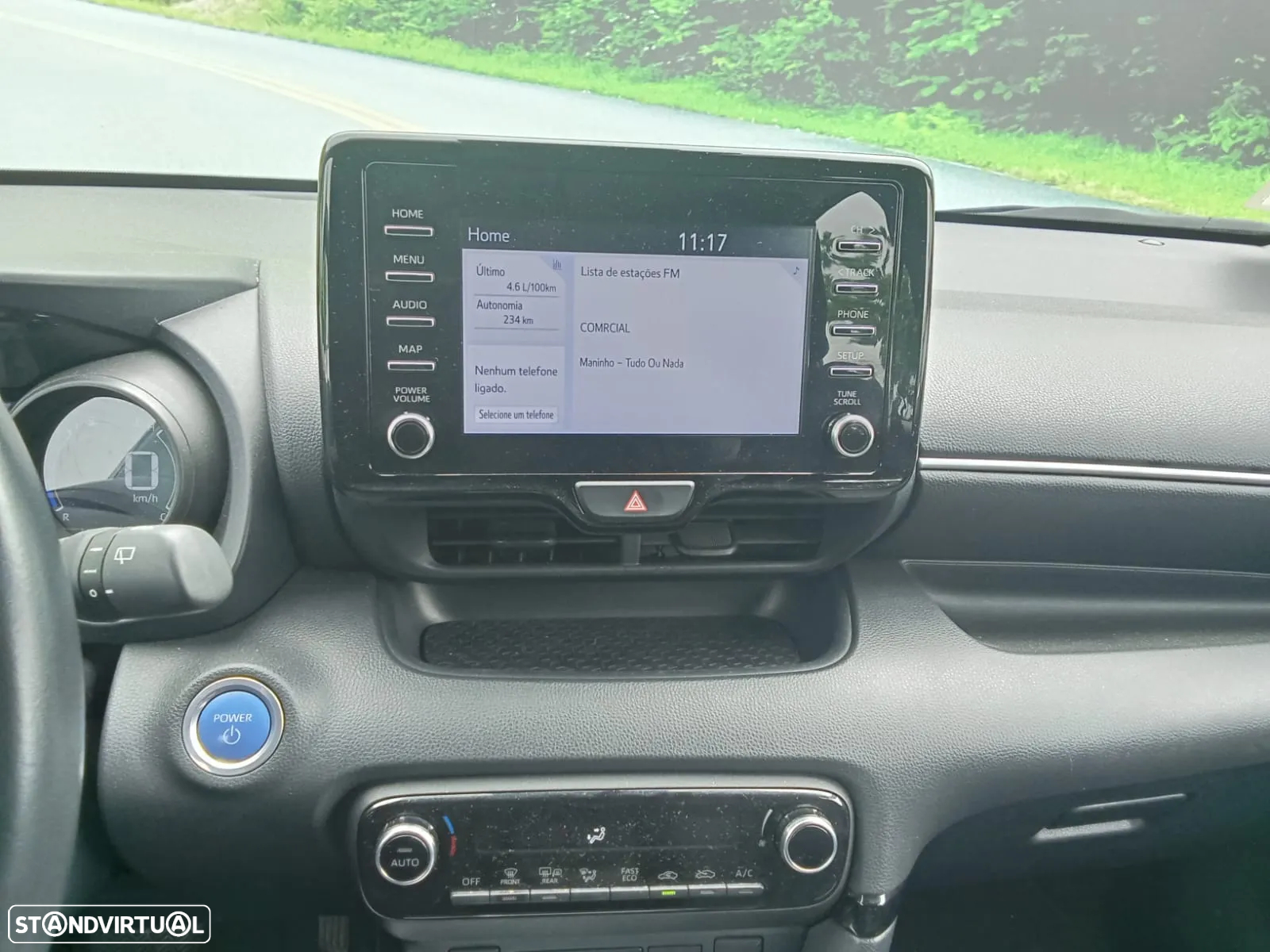 Toyota Yaris 1.5 HDF Comfort - 14