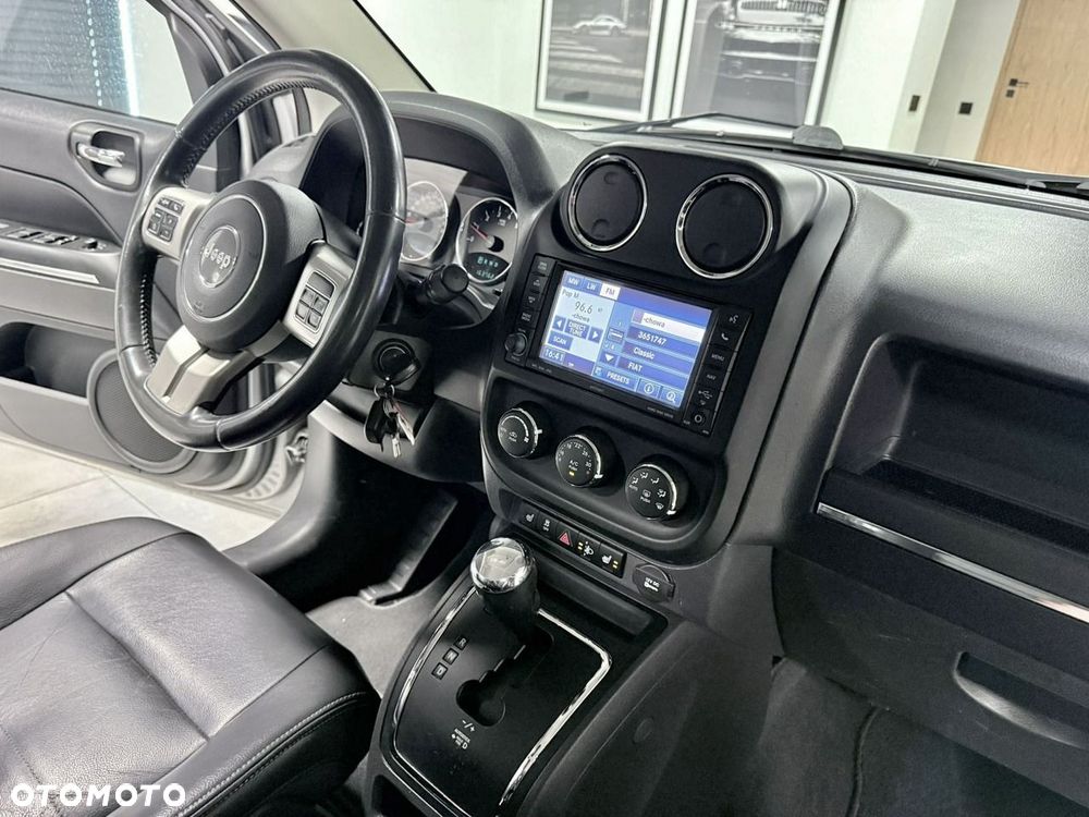 Jeep Compass 2.4I 4x4 Automatik Limited - 40