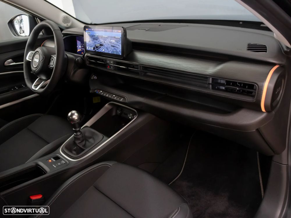 Jeep Avenger 1.2 GSE T3 Altitude - 14