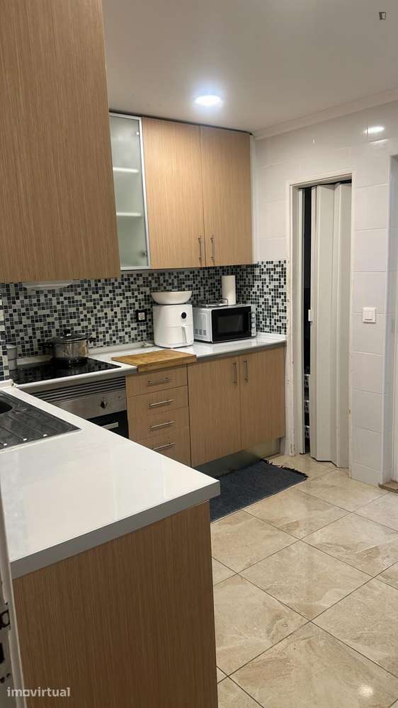 Quarto - localizado em Lisbon - Grande imagem: 3/10