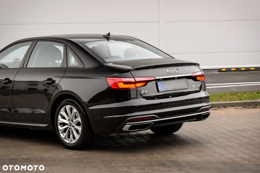 Audi A4 Limousine 35 TFSI S tronic - 12