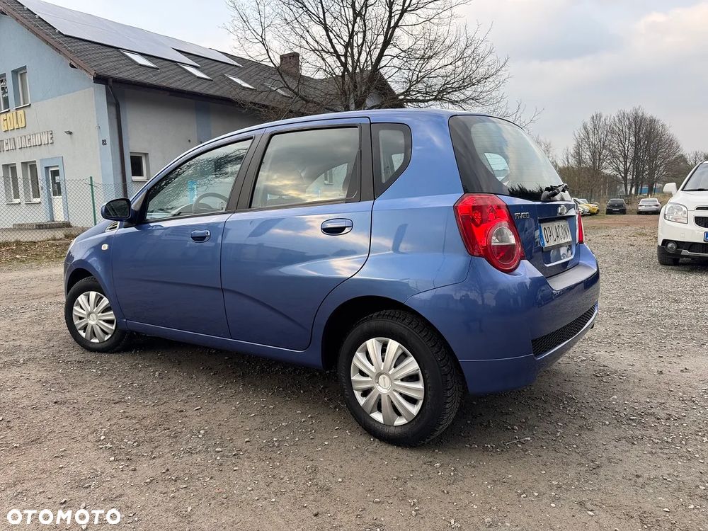 Chevrolet Aveo - 7