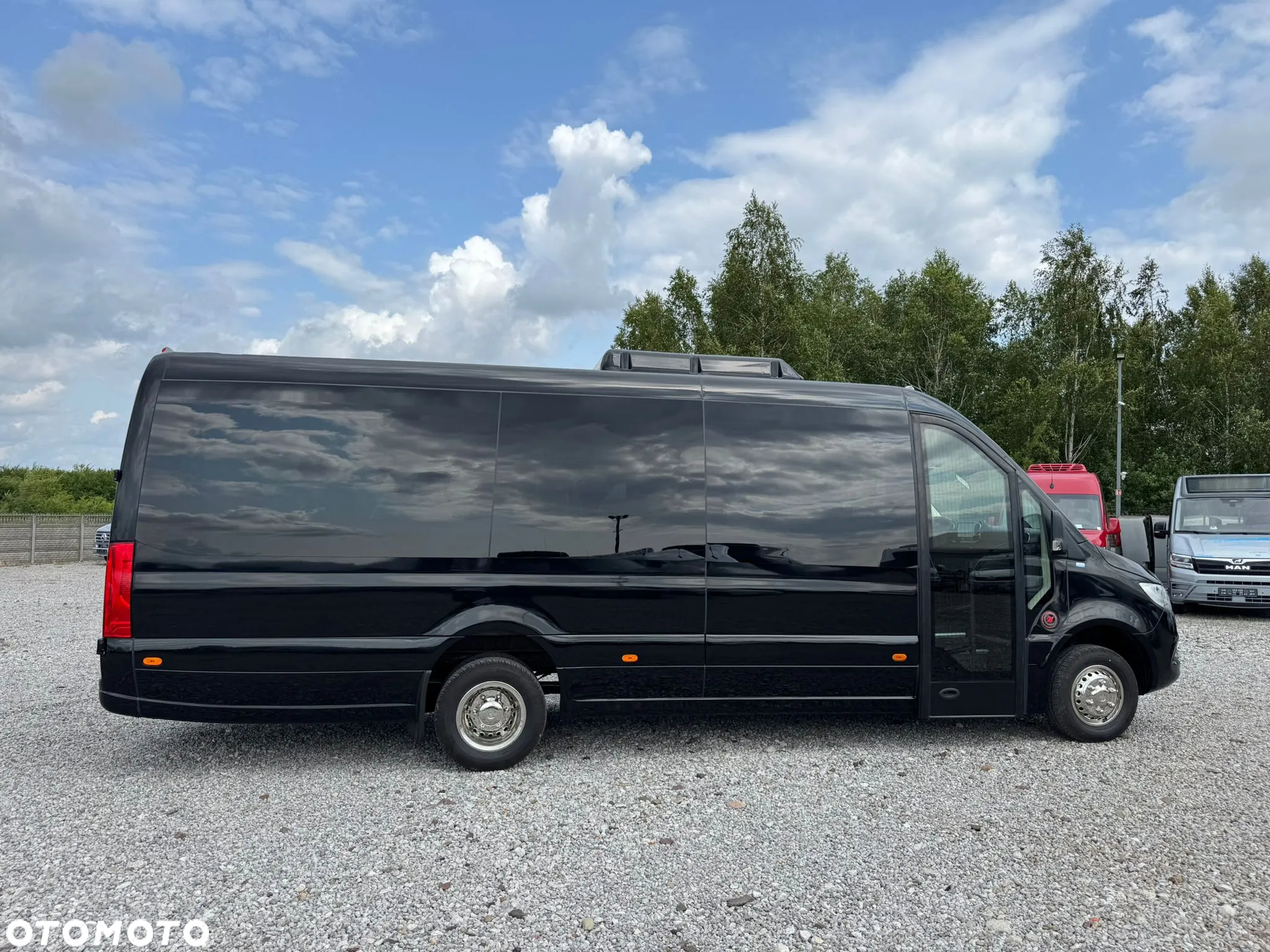 Mercedes-Benz Sprinter 517 - 2