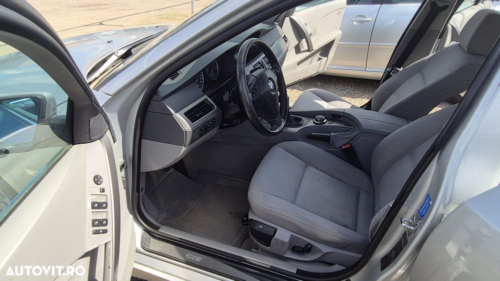 BMW Seria 5 520d Aut. - 7