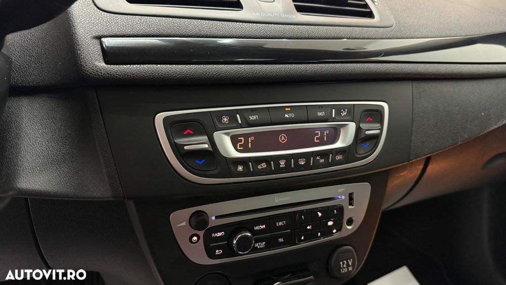 Renault Megane ENERGY dCi 110 Start & Stopp Bose Edition - 19