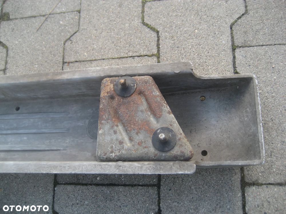 mercedes 190 201 w201 89-93r belka zderzaka tył 2018801871 - 7