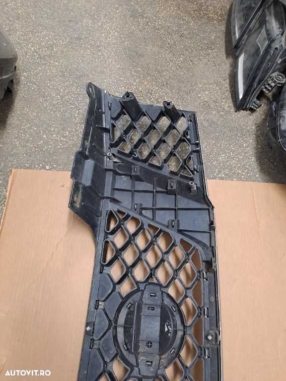 Grila radiator Nissan Navara D40 cod 2310EB400 - 5