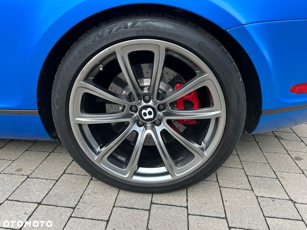 Bentley Continental GT - 13