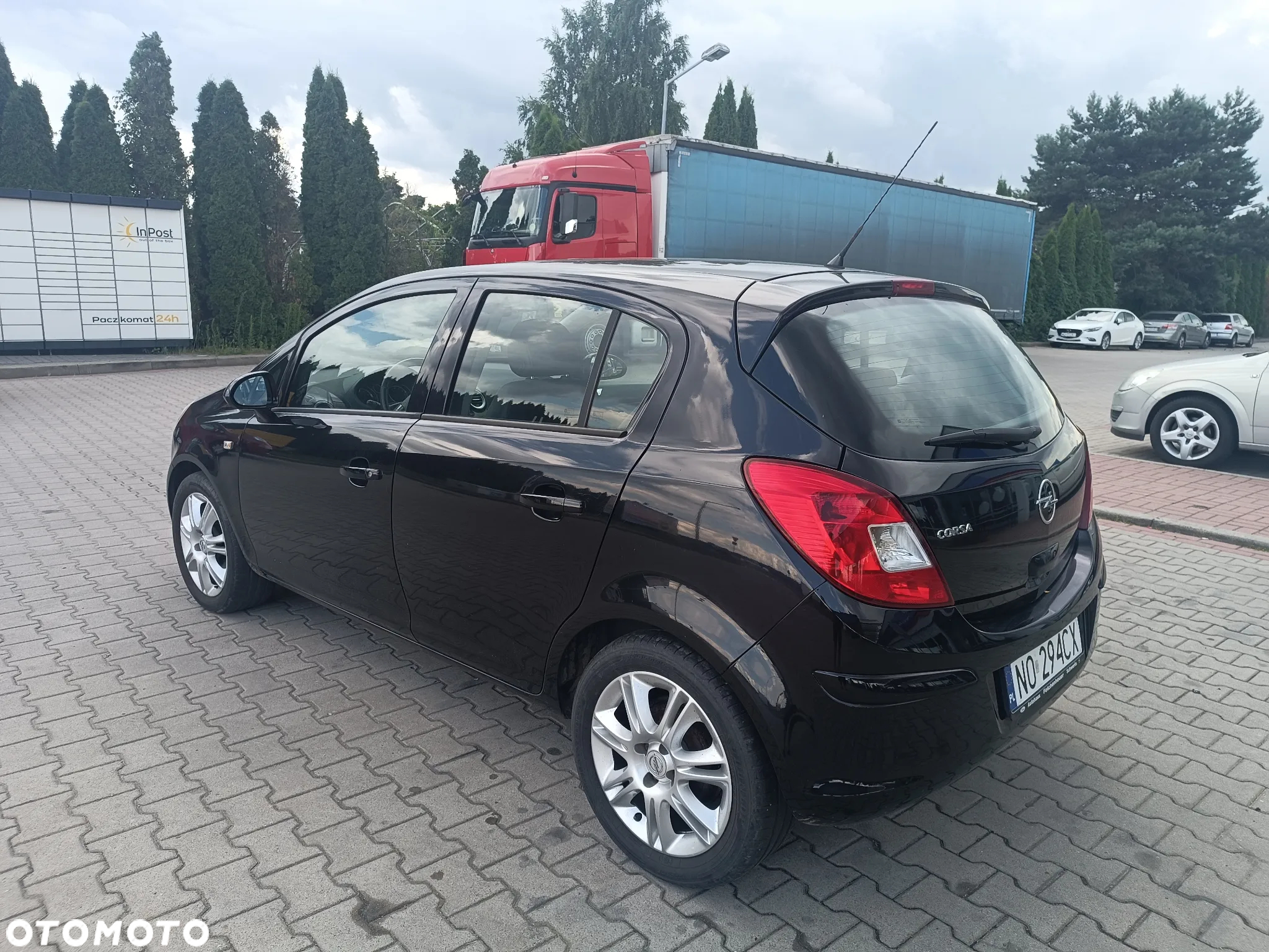 Opel Corsa 1.2 16V Essentia - 5