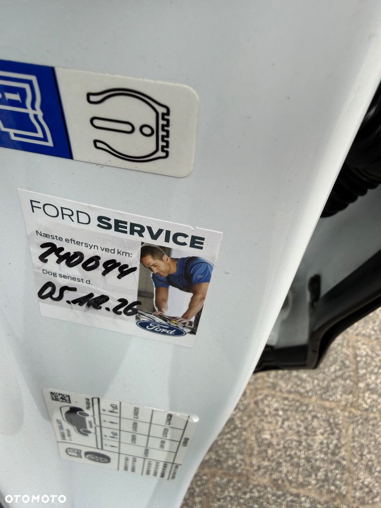 Ford S-Max 2.0 EcoBlue Titanium - 20