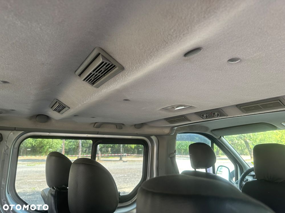 Renault Trafic - 13