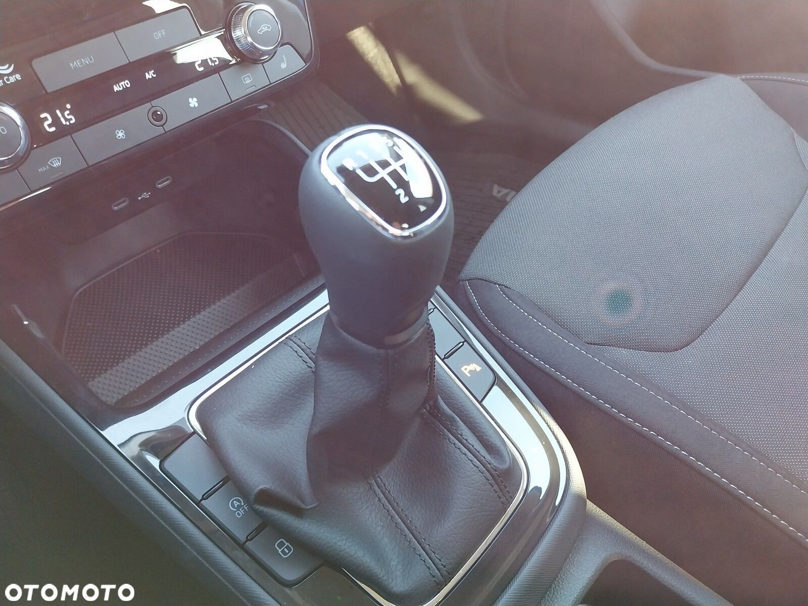 Skoda Fabia - 24