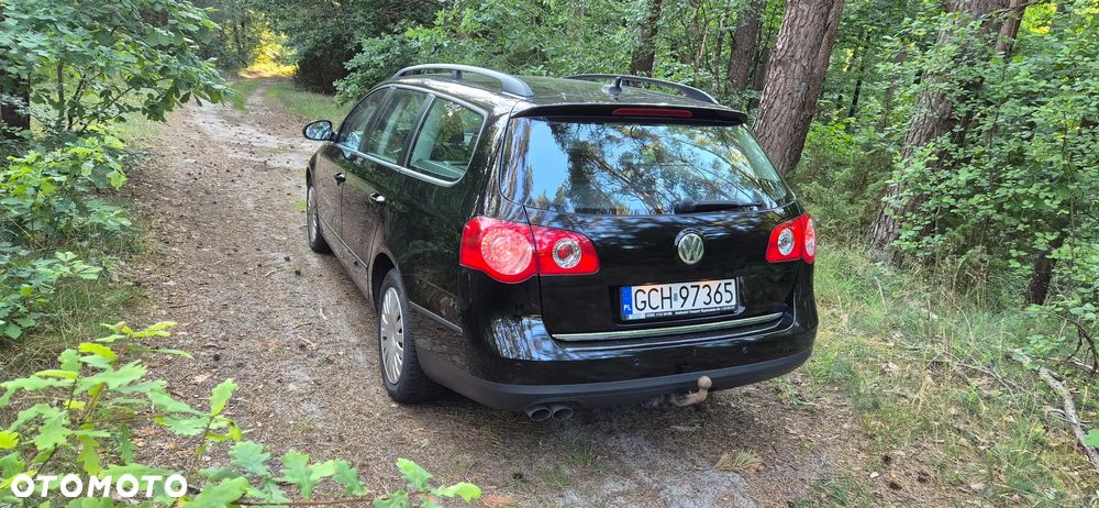 Volkswagen Passat 2.0 Blue TDI SCR Comfortline - 4