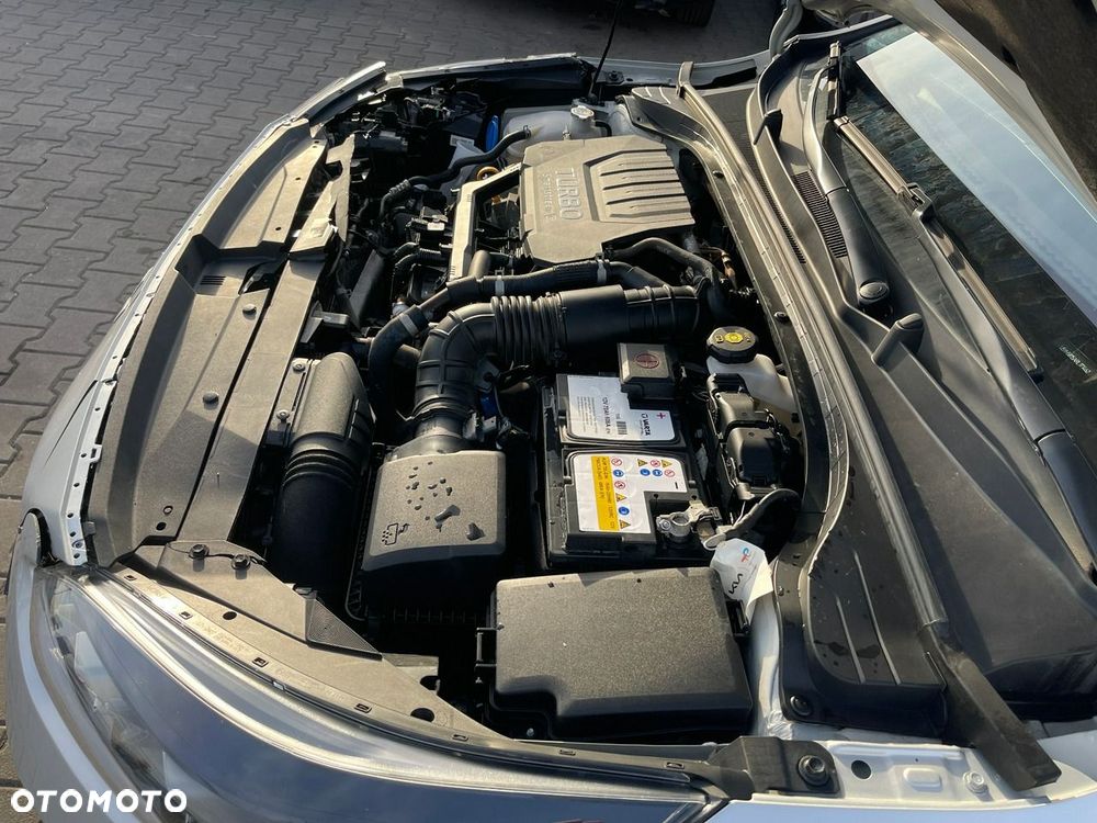 Kia Ceed 1.5 T-GDI M - 14