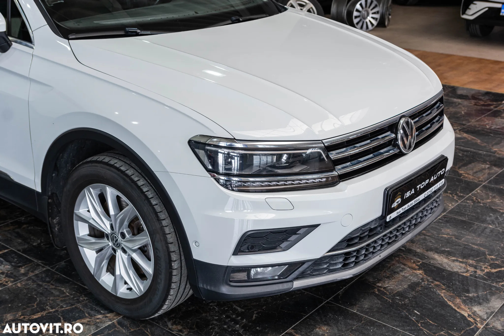 Volkswagen Tiguan 2.0 TDI 4Mot DSG Highline - 13